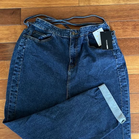 FASHION NOVA TIE EM UP BOYFRIEND JEANS MEDIUM WASH NWT SZ 14 - Picture 6 of 13